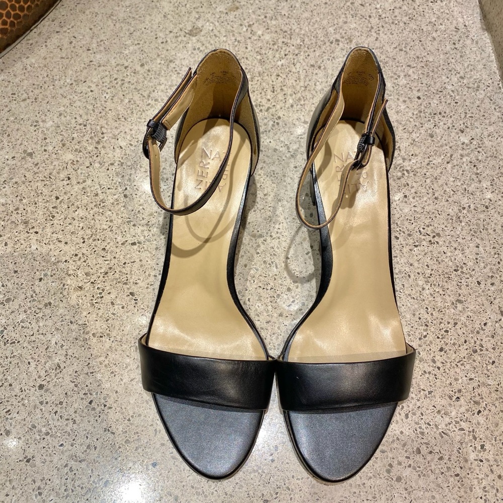 Naturalizer women’s sandals